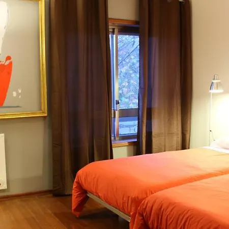 Hostel Oporto Excentric Surf / Design Hostel Porto